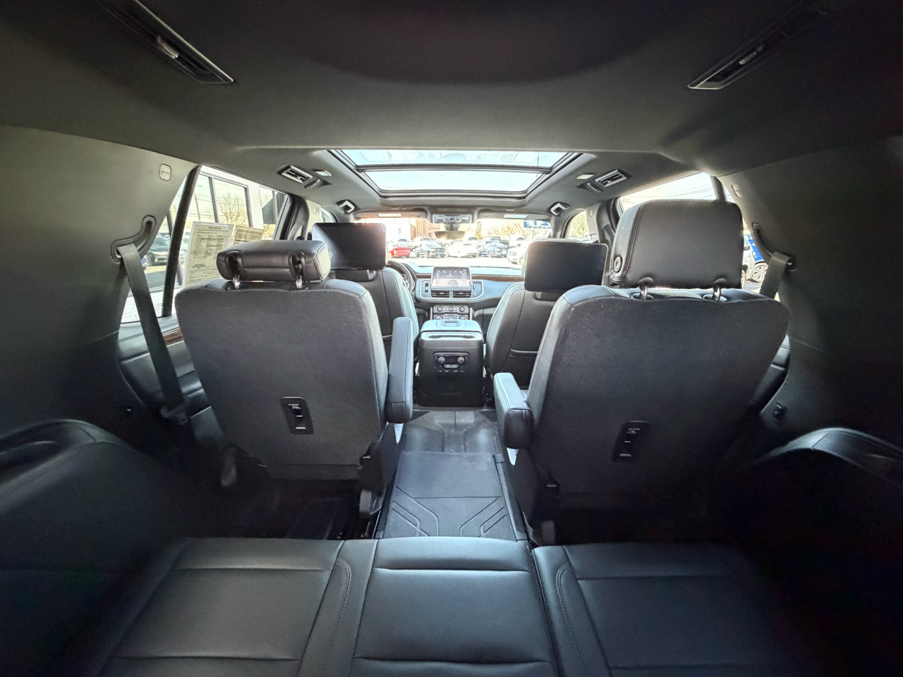 Chevrolet Tahoe 4WD 4dr High Country 2021