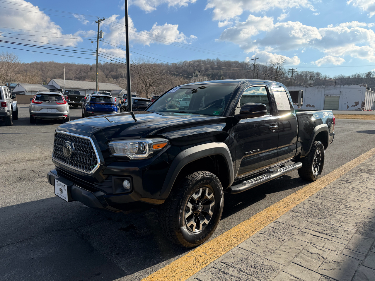 Toyota Tacoma  2019