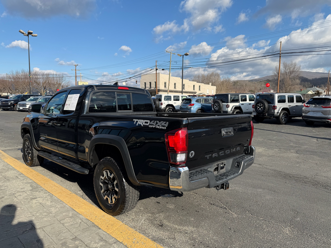 Toyota Tacoma  2019
