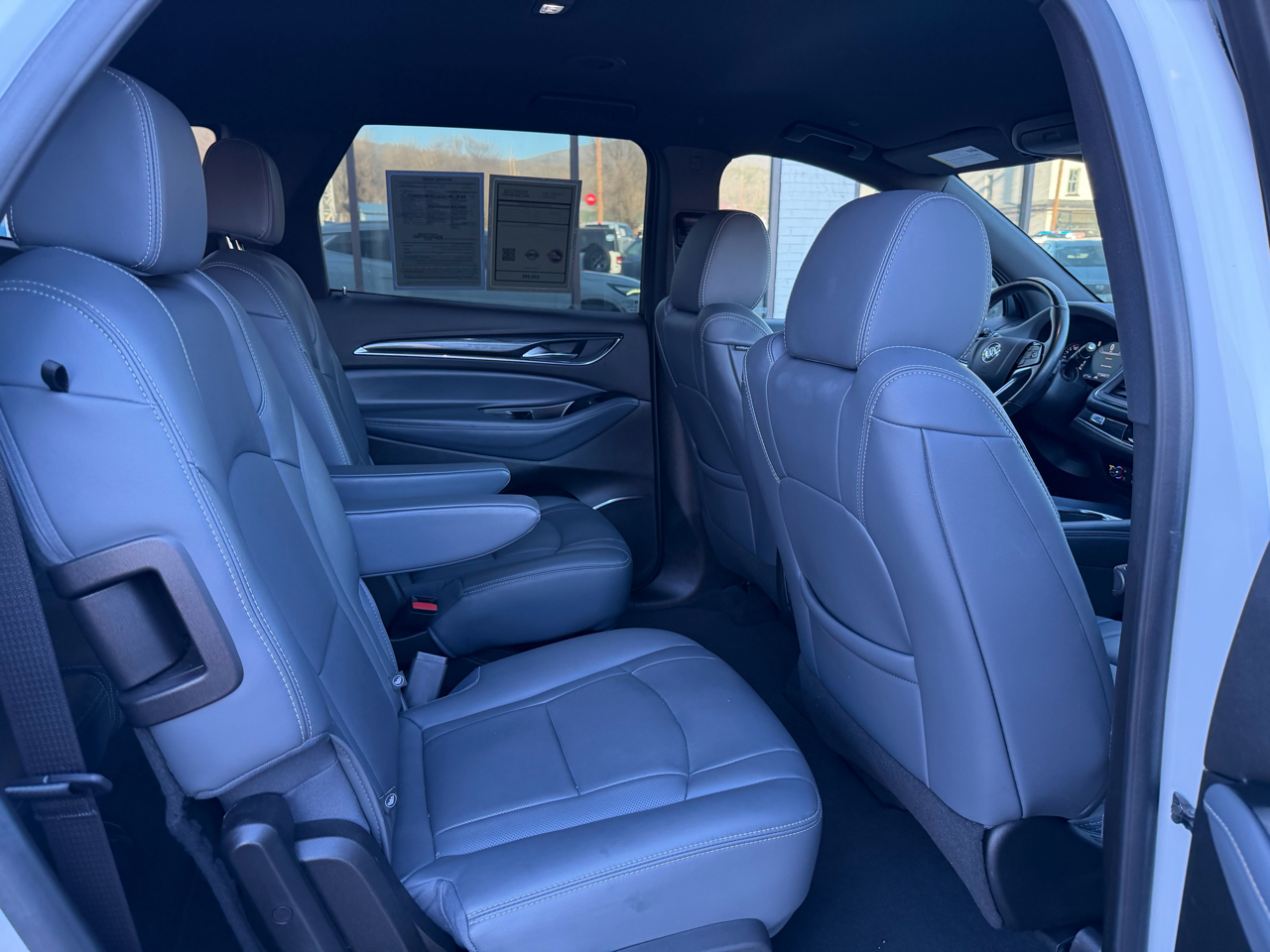 Buick Enclave AWD 4dr Premium 2024