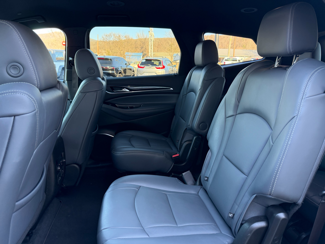 Buick Enclave AWD 4dr Premium 2024