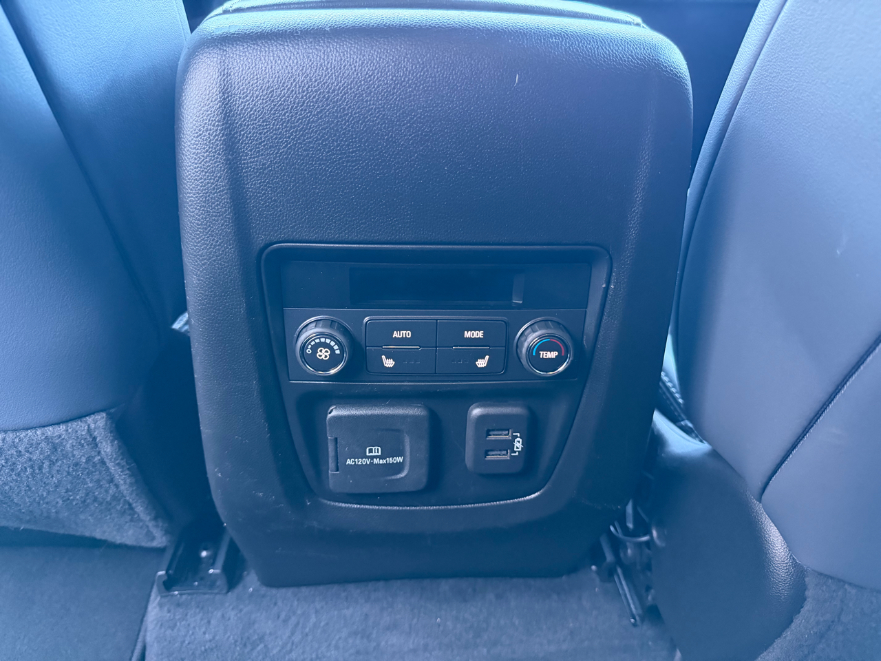 Buick Enclave AWD 4dr Premium 2024