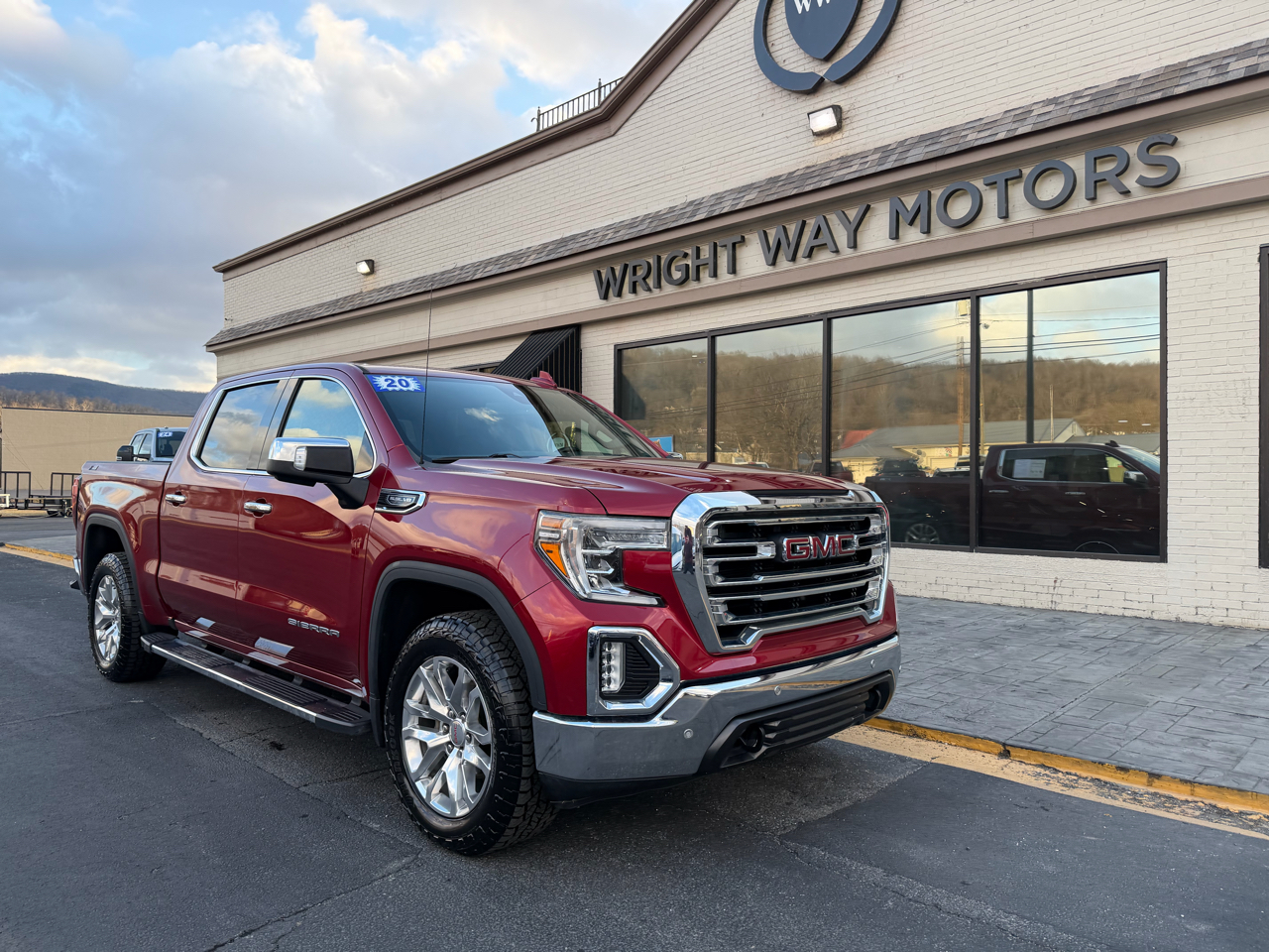 2020 GMC Sierra 1500 4WD CREW CAB 147" SLT