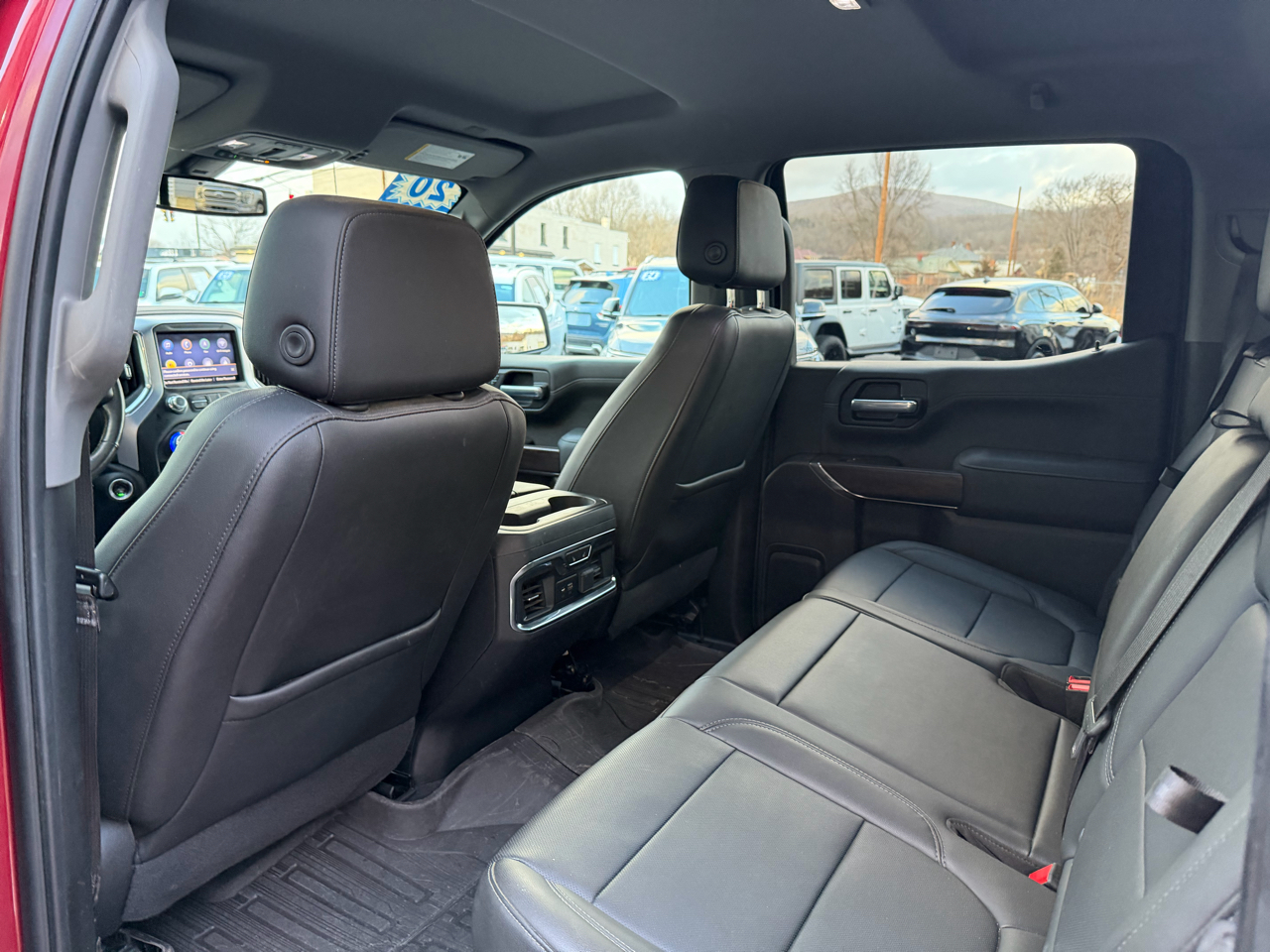 GMC Sierra 1500 4WD Crew Cab 147" SLT 2020