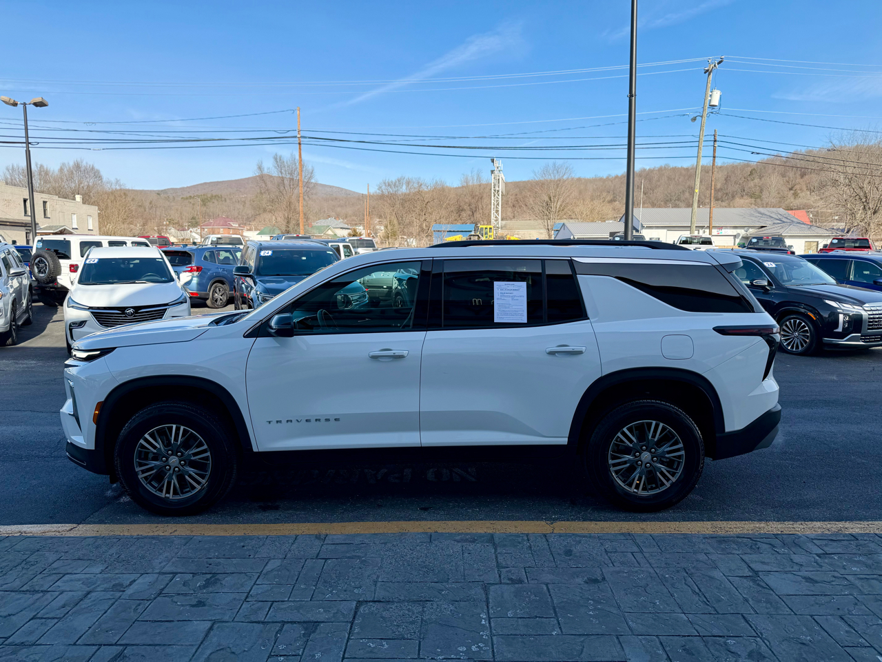 Chevrolet Traverse AWD 4dr LT w/2LT 2025