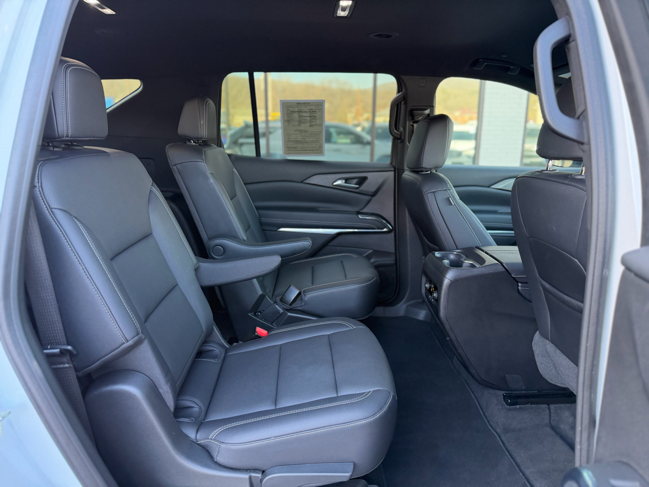 Chevrolet Traverse AWD 4dr LT w/2LT 2025