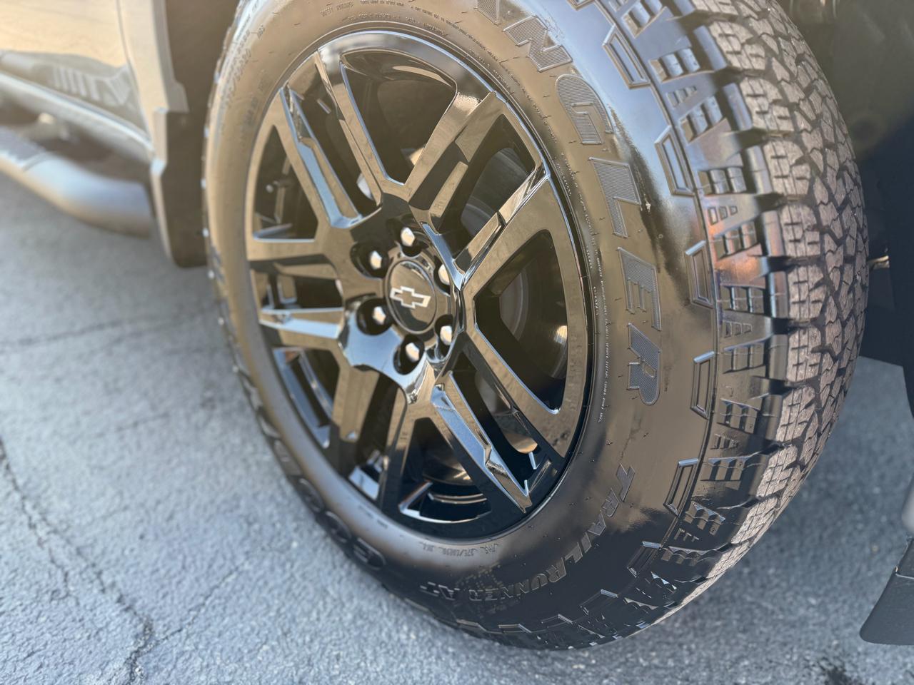 Chevrolet Silverado 1500 4WD Crew Cab 147" RST 2026