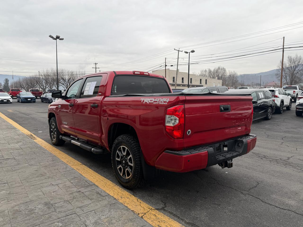 Toyota Tundra  2016