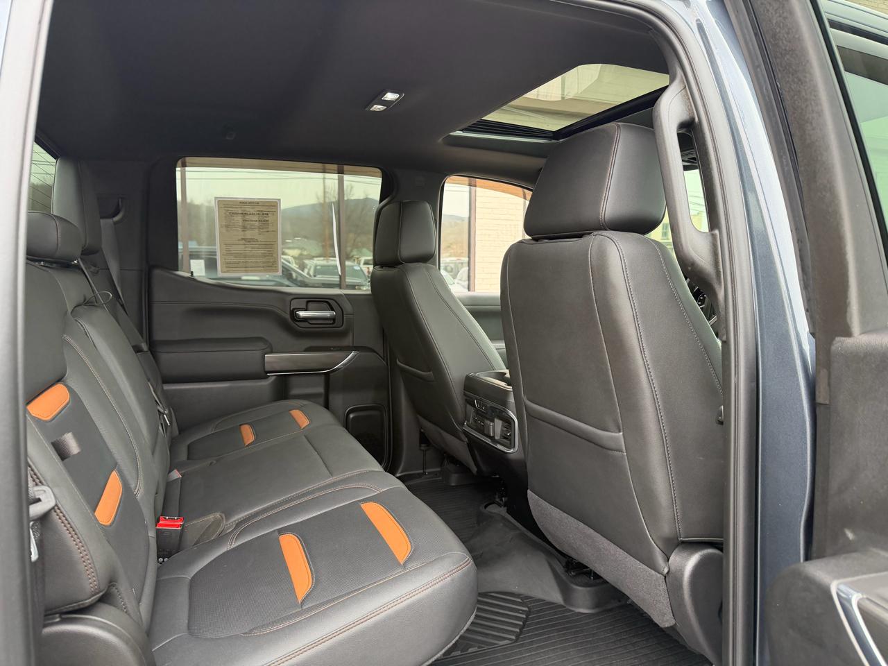 GMC Sierra 1500 4WD Crew Cab 147" AT4 2021