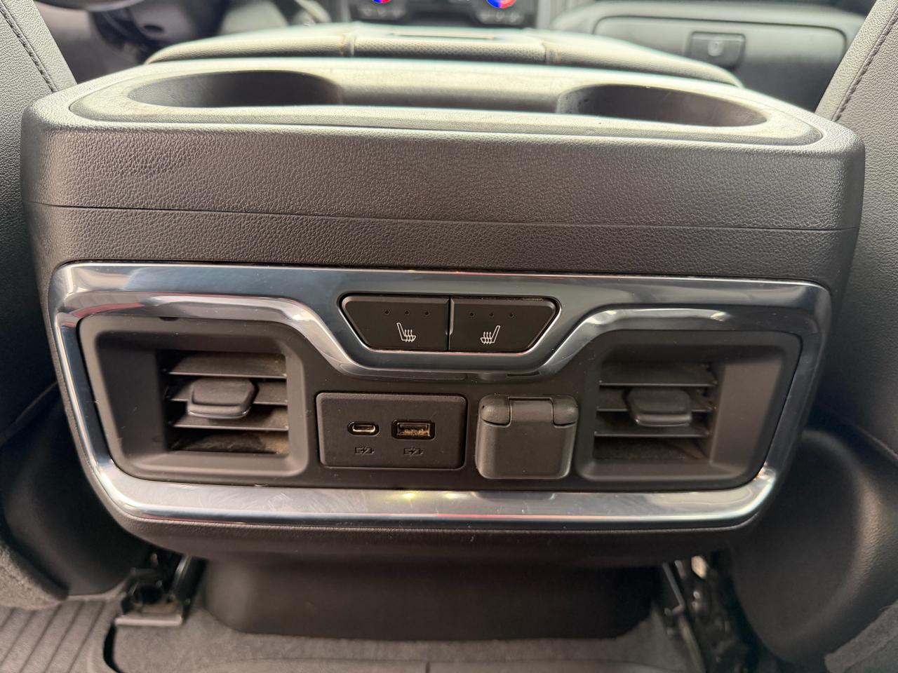 GMC Sierra 1500 4WD Crew Cab 147" AT4 2021