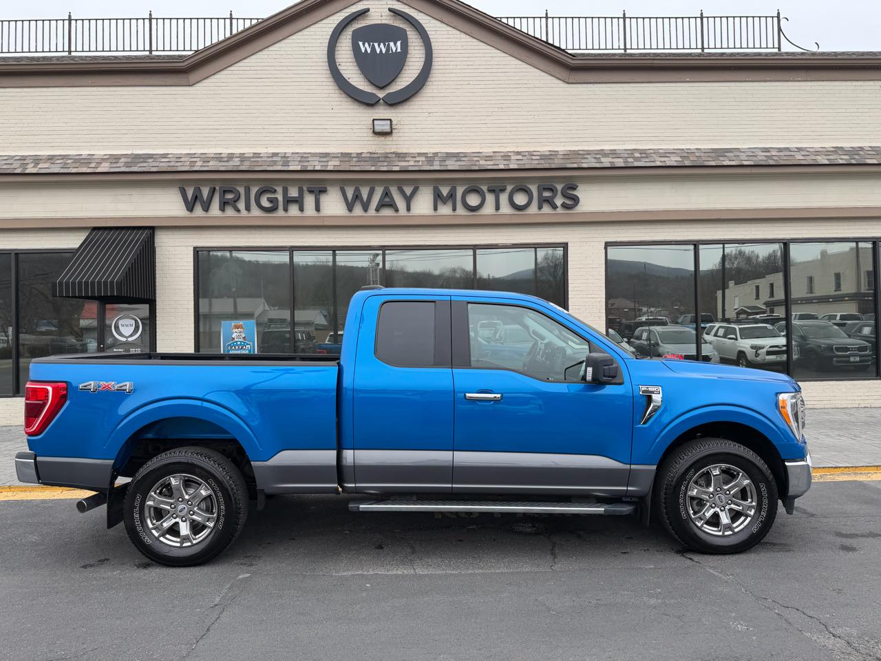 Ford F-150 XLT 4WD SuperCab 6.5' Box 2021