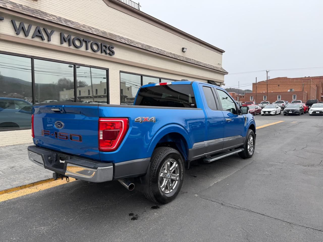 Ford F-150 XLT 4WD SuperCab 6.5' Box 2021