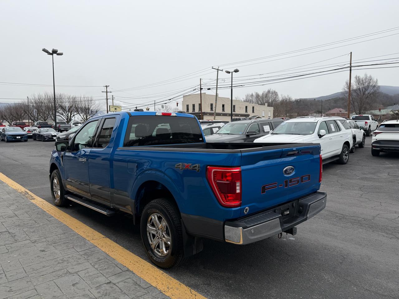 Ford F-150 XLT 4WD SuperCab 6.5' Box 2021