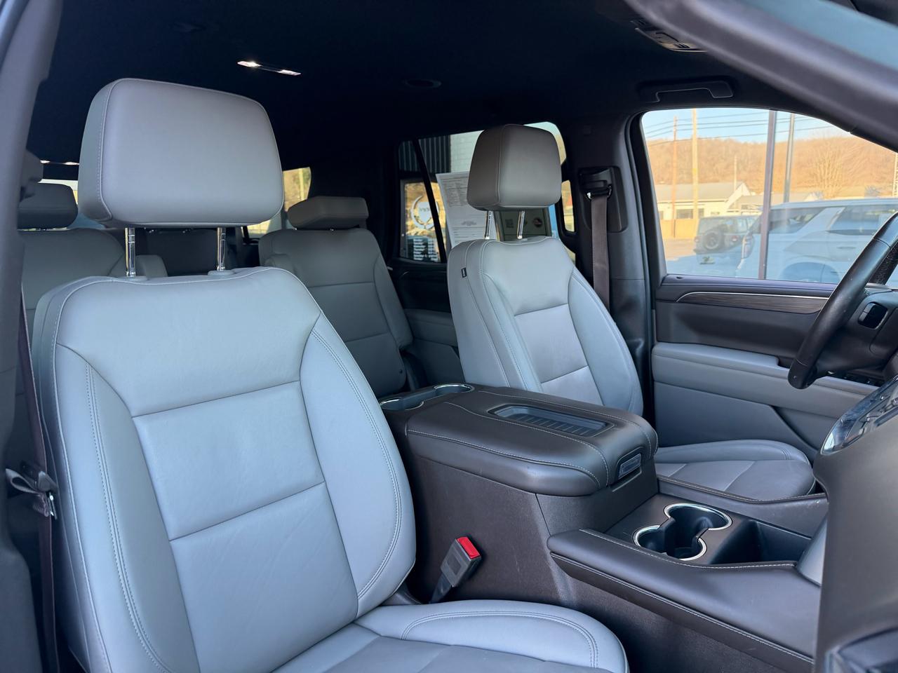 Chevrolet Tahoe 4WD 4dr LT 2022