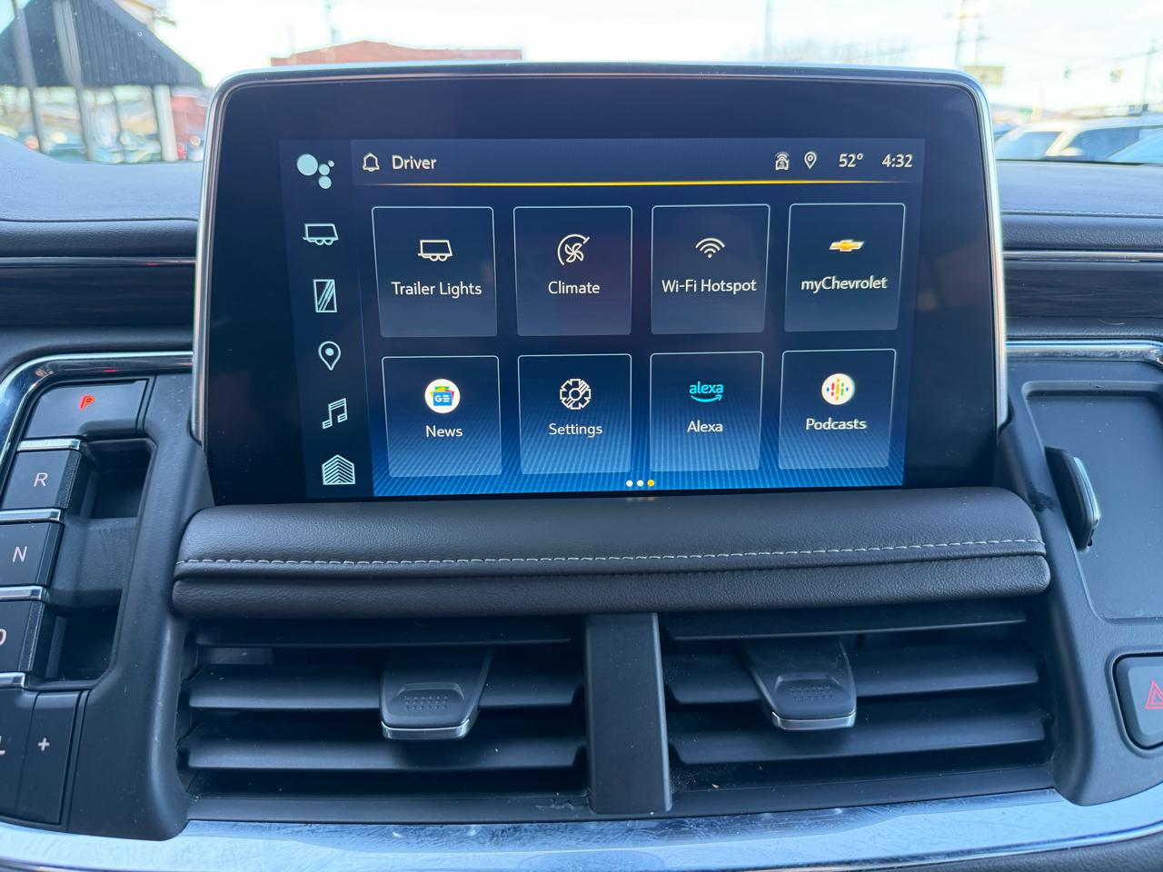 Chevrolet Tahoe 4WD 4dr LT 2022