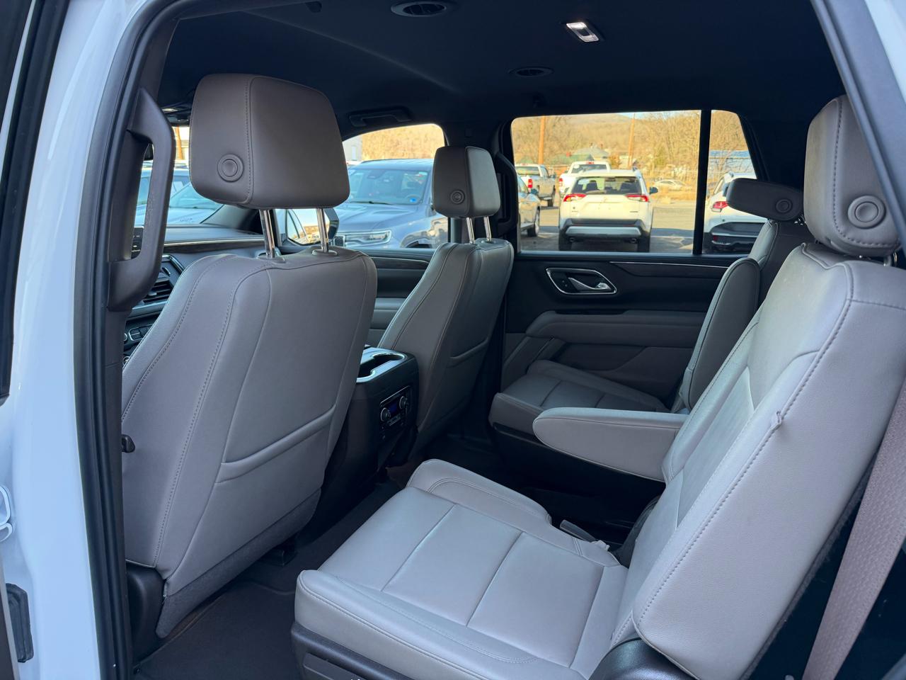 Chevrolet Tahoe 4WD 4dr LT 2022