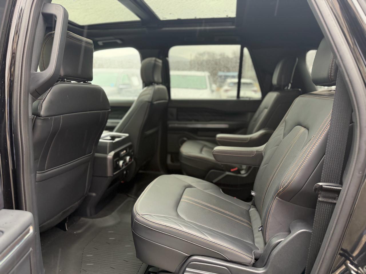Ford Expedition Platinum 4x4 2024