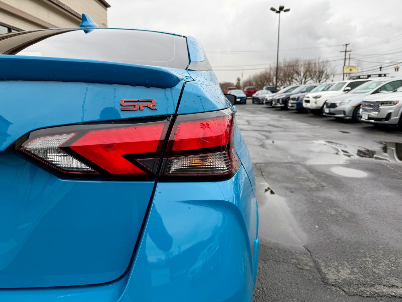 Nissan Versa SR CVT 2025