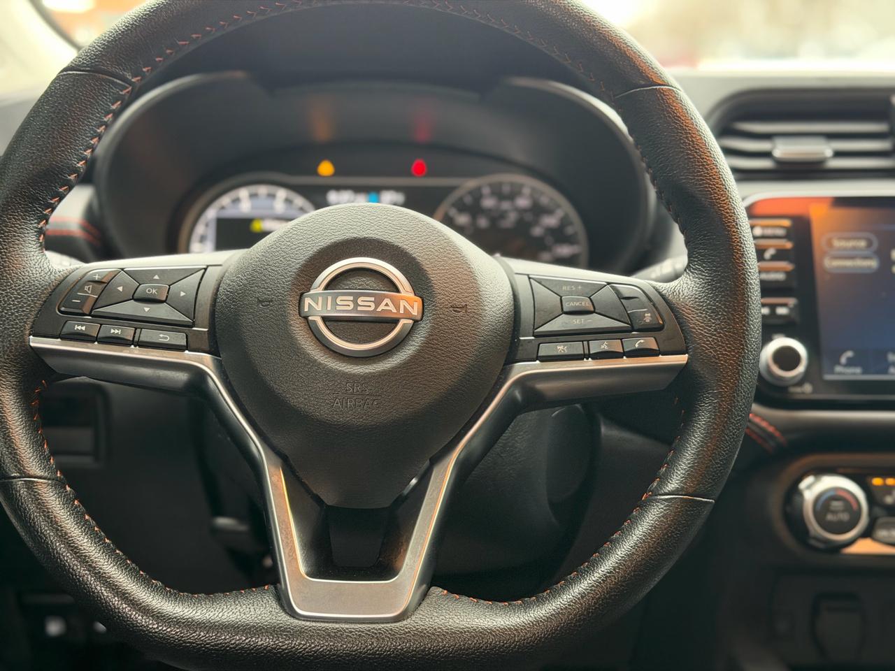 Nissan Versa SR CVT 2025