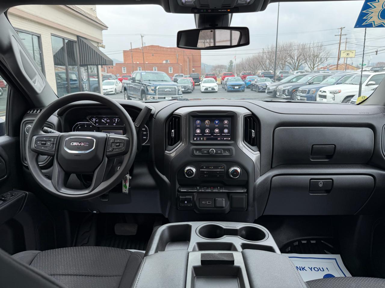 GMC Sierra 2500HD 4WD Crew Cab 159" Pro 2023