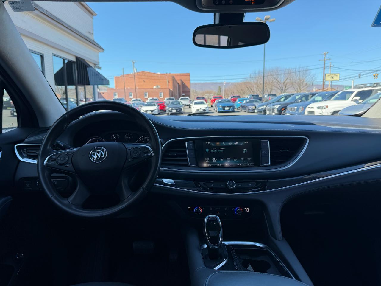 Buick Enclave AWD 4dr Essence 2019