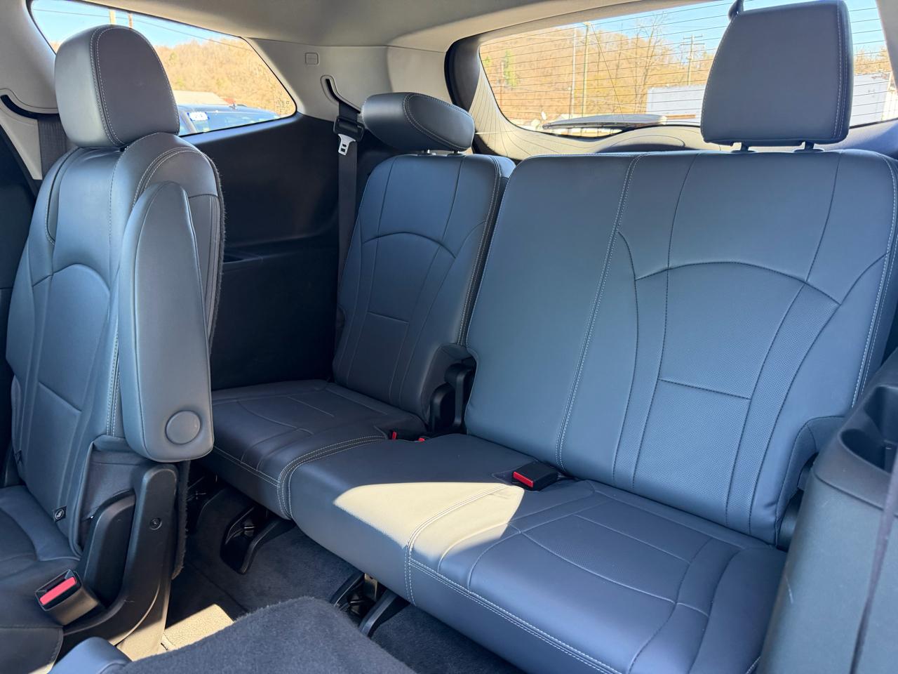 Buick Enclave AWD 4dr Essence 2019