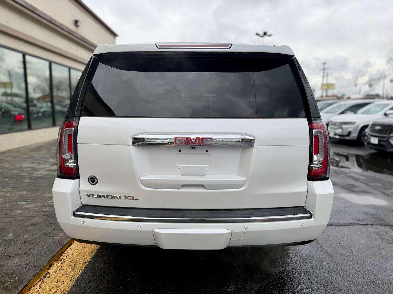 GMC Yukon XL 4WD 4dr Denali 2019