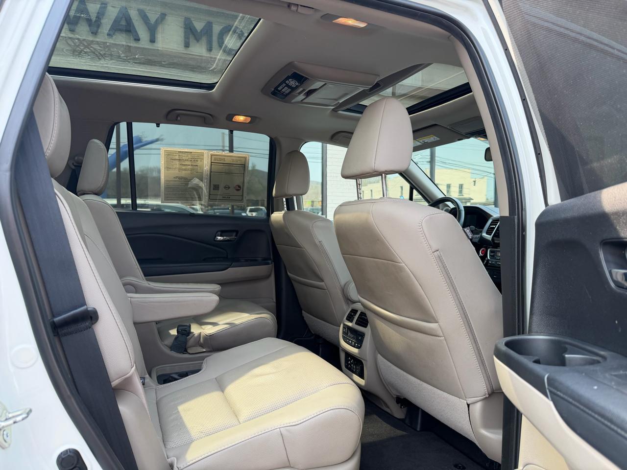 Honda Pilot Elite AWD 2018