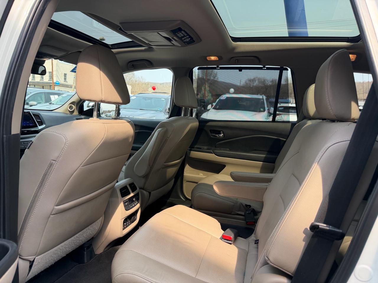 Honda Pilot Elite AWD 2018