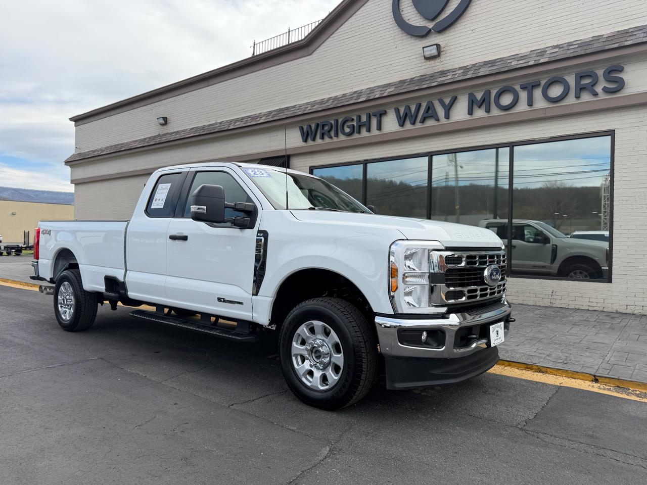 2023 Ford F-250 SD XL SuperCab 4WD