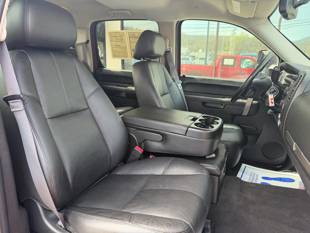 Chevrolet Silverado 3500HD  2013