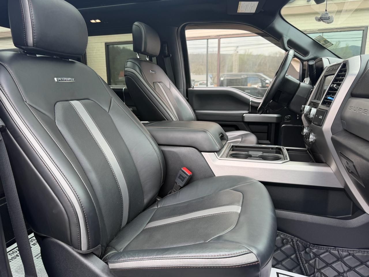 Ford F-250 SD Platinum Crew Cab 4WD 2019