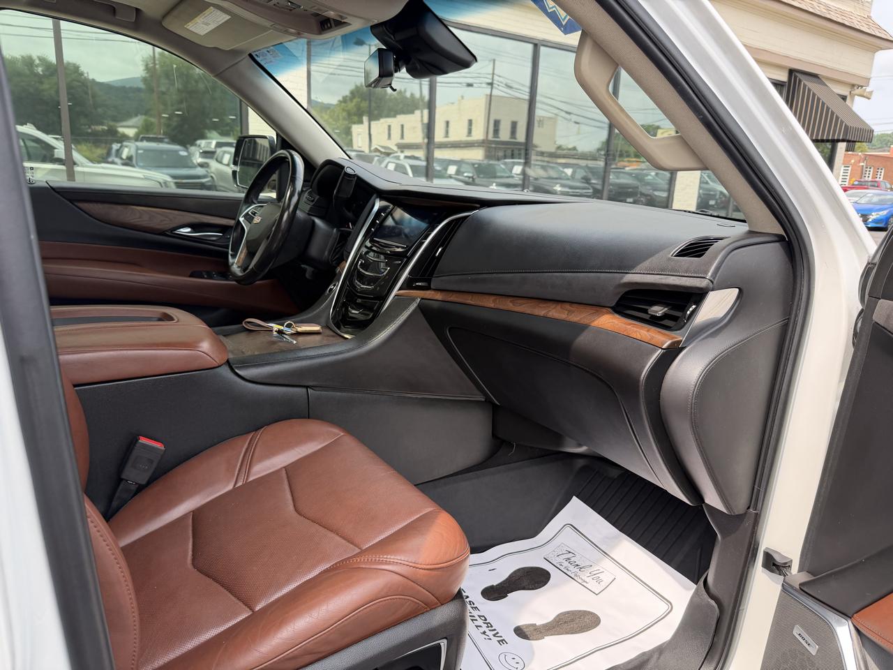 Cadillac Escalade 4WD 4dr Premium Luxury 2018