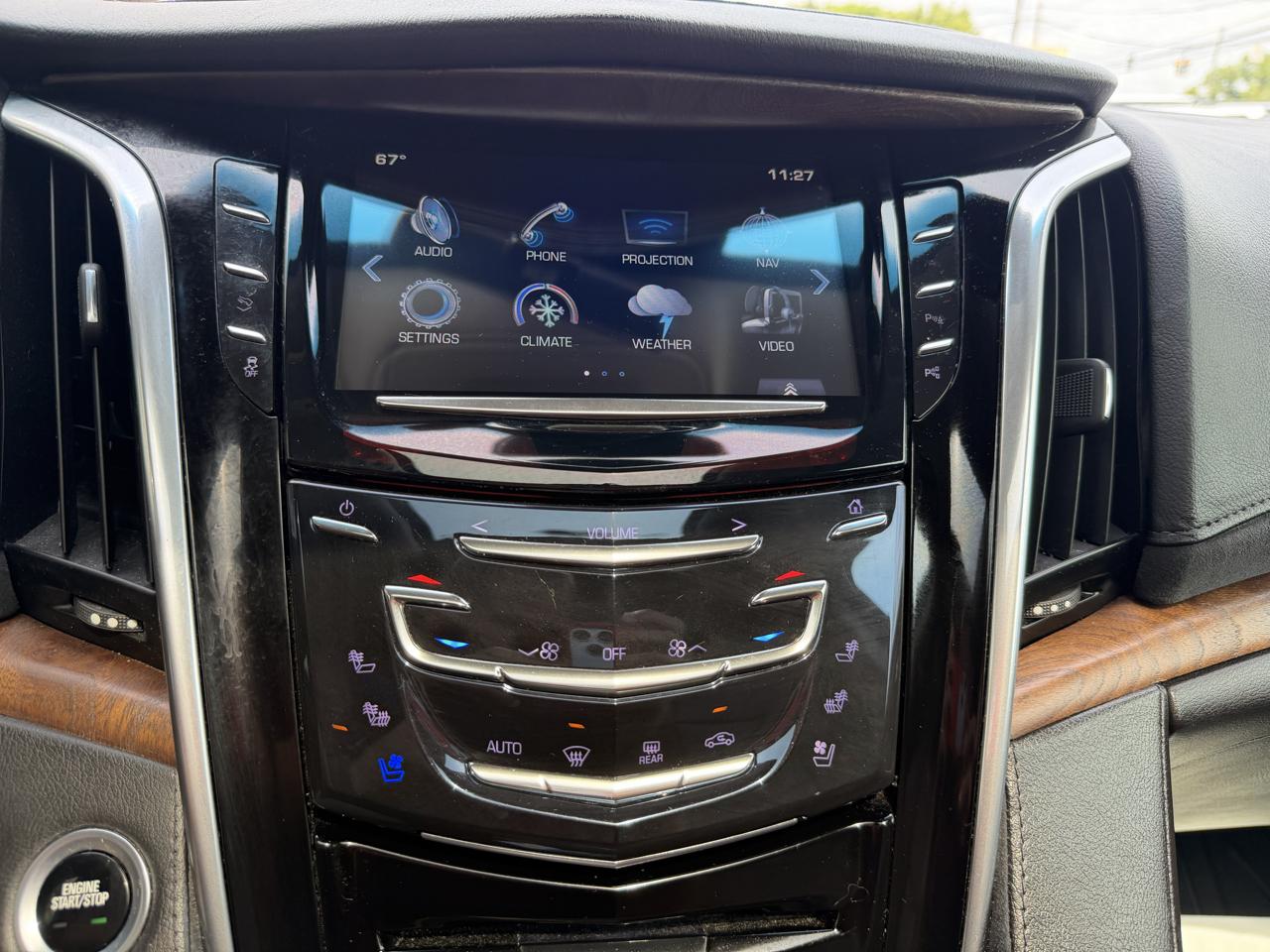 Cadillac Escalade 4WD 4dr Premium Luxury 2018