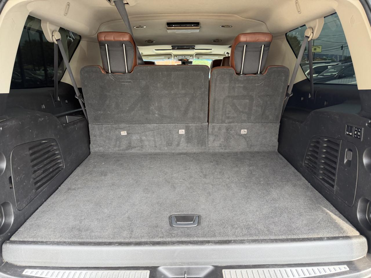 Cadillac Escalade 4WD 4dr Premium Luxury 2018