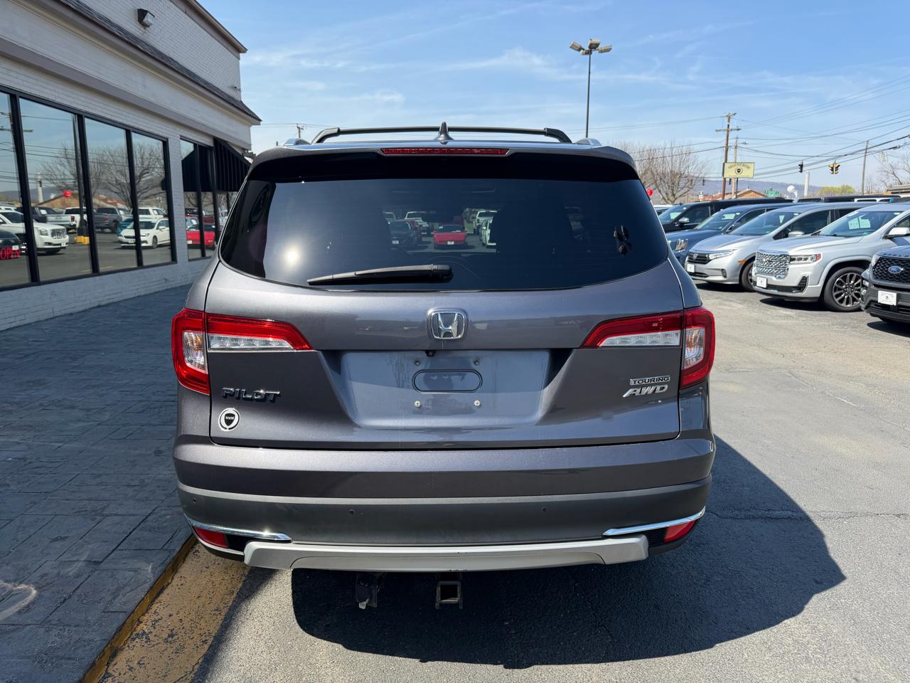 Honda Pilot Touring 8-Passenger AWD 2019