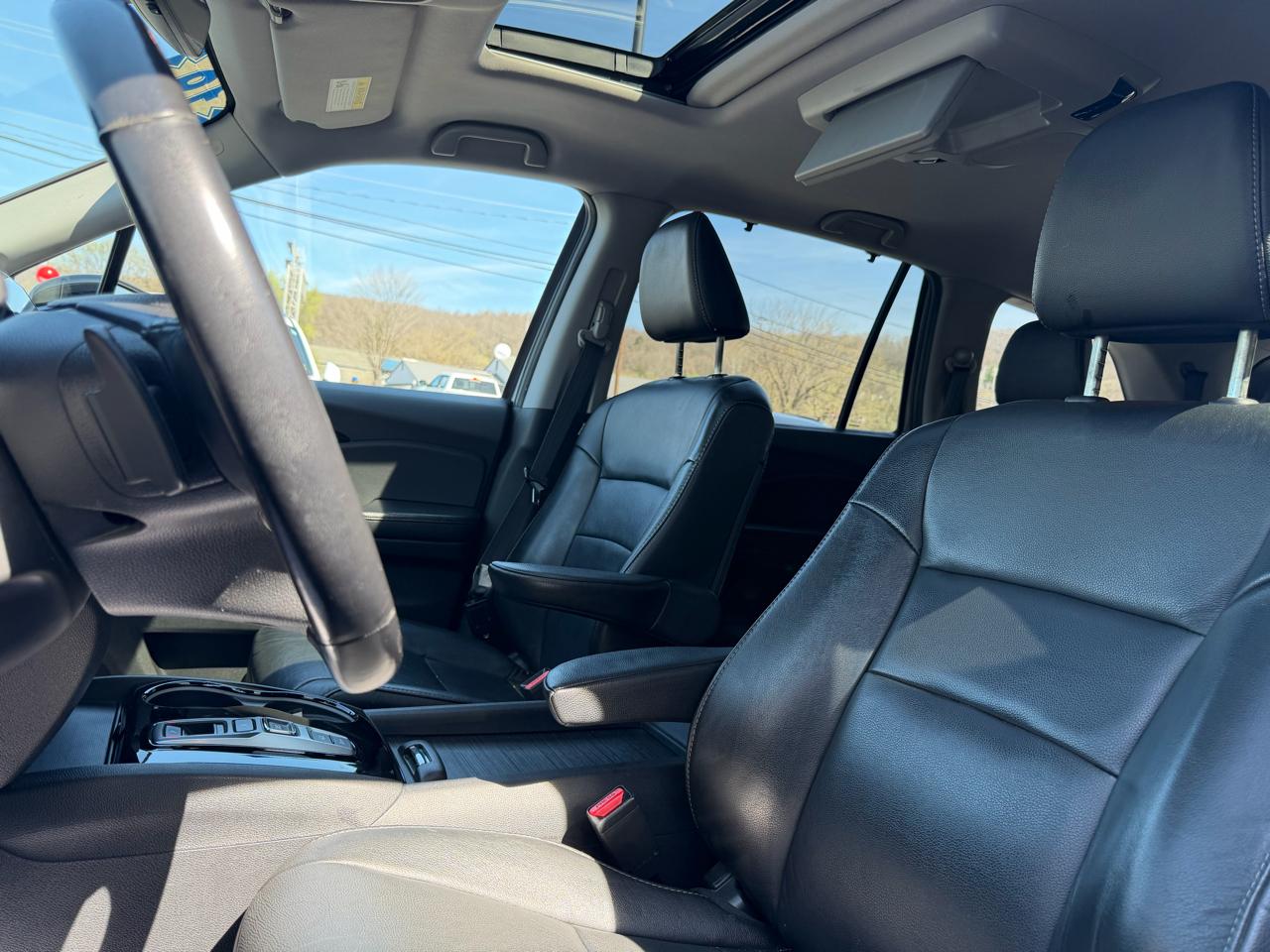 Honda Pilot Touring 8-Passenger AWD 2019