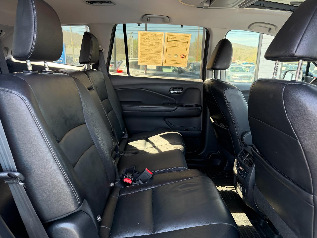 Honda Pilot Touring 8-Passenger AWD 2019