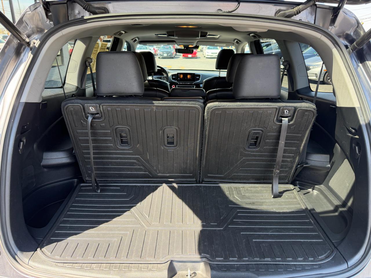 Honda Pilot Touring 8-Passenger AWD 2019