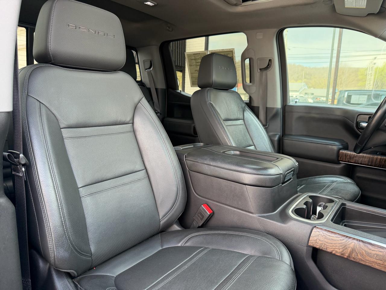 GMC Sierra 1500 4WD Crew Cab 147" Denali 2020