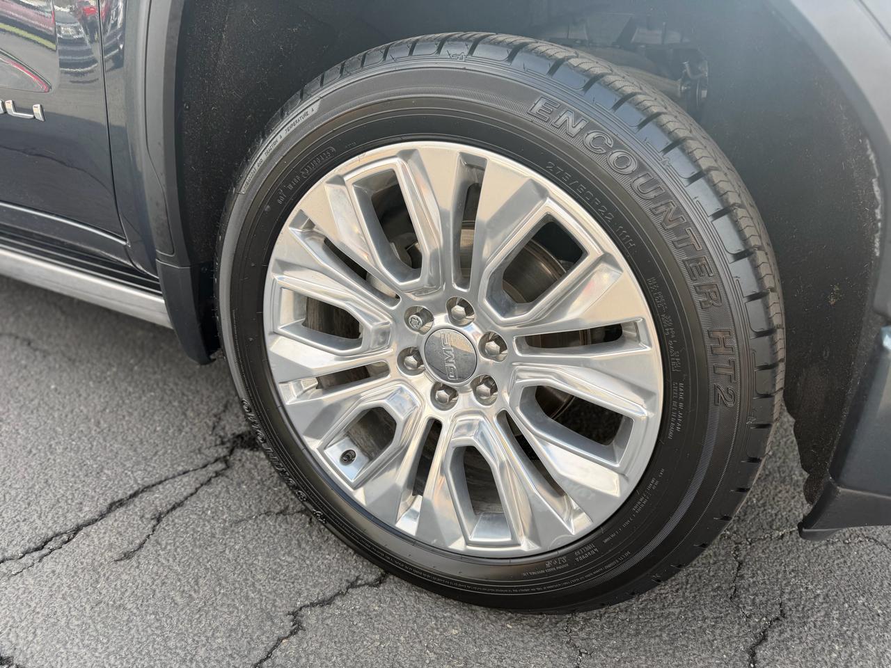 GMC Sierra 1500 4WD Crew Cab 147" Denali 2020