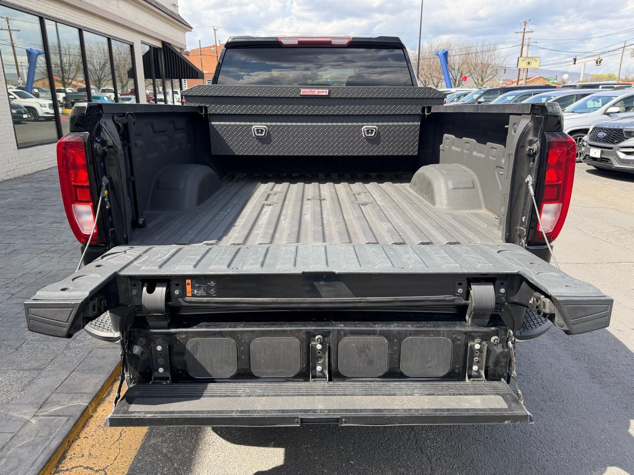 GMC Sierra 2500HD 4WD Crew Cab 159" SLE 2021