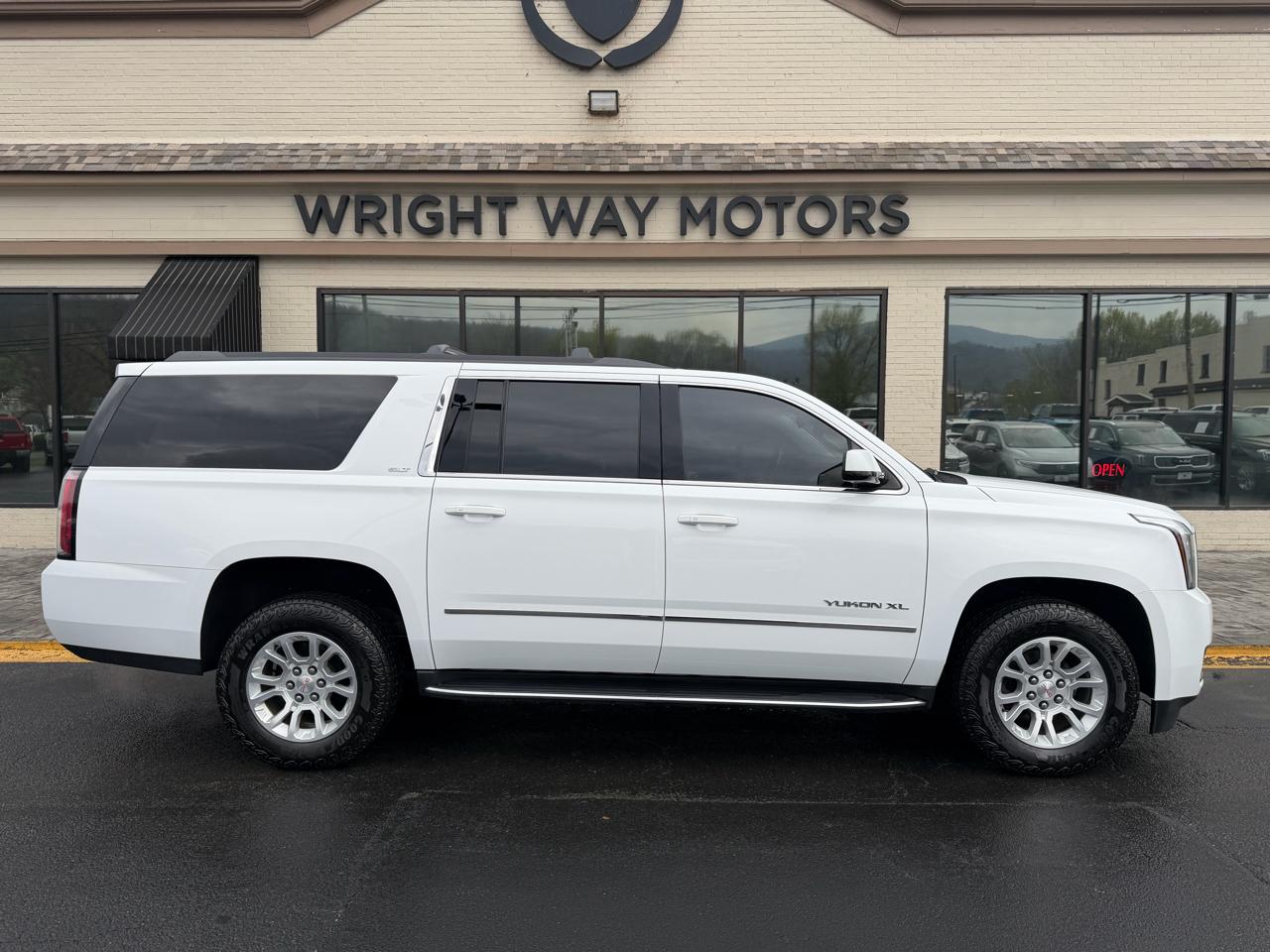 GMC Yukon XL 4WD 4dr SLT 2020
