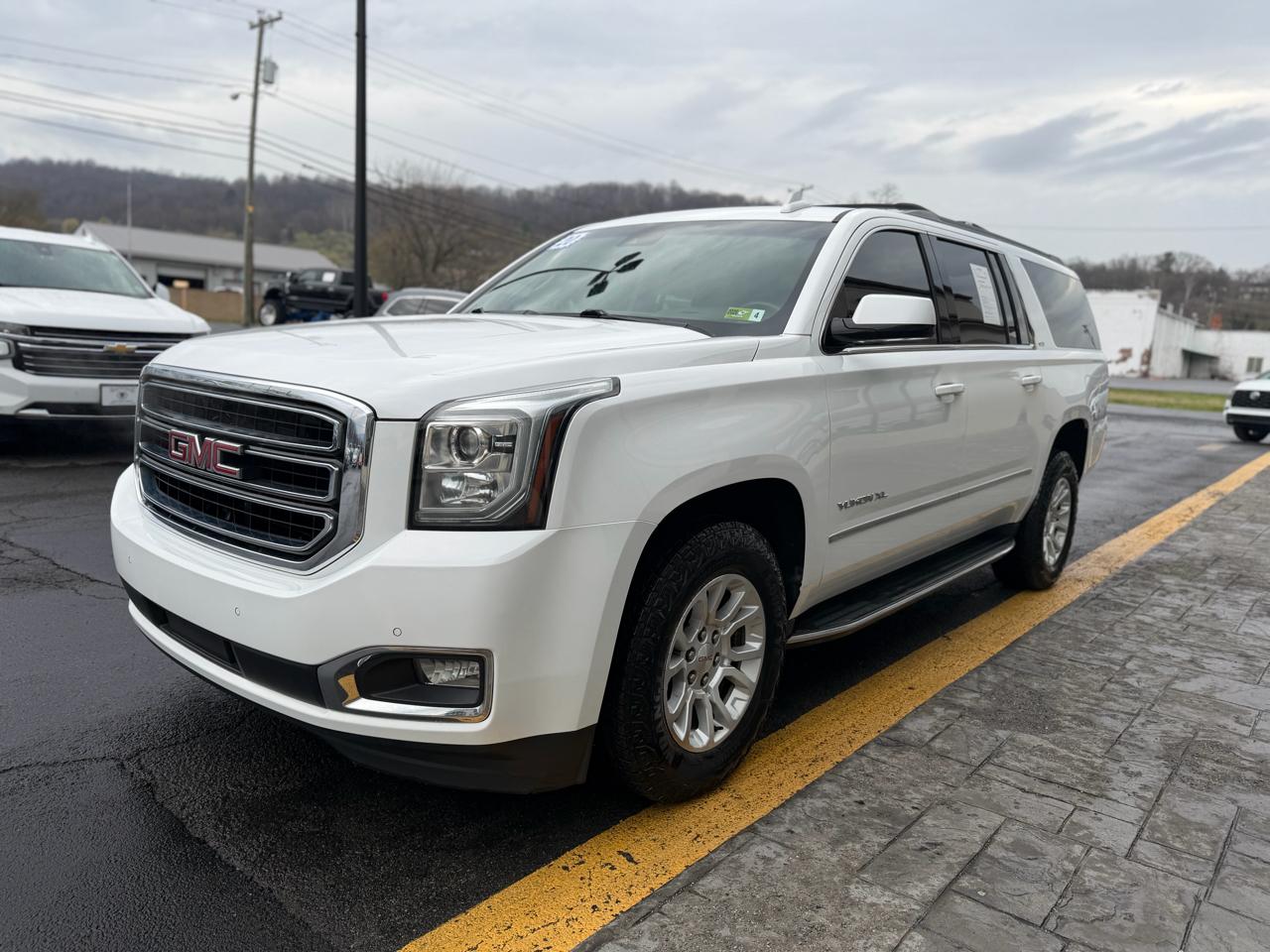 GMC Yukon XL 4WD 4dr SLT 2020