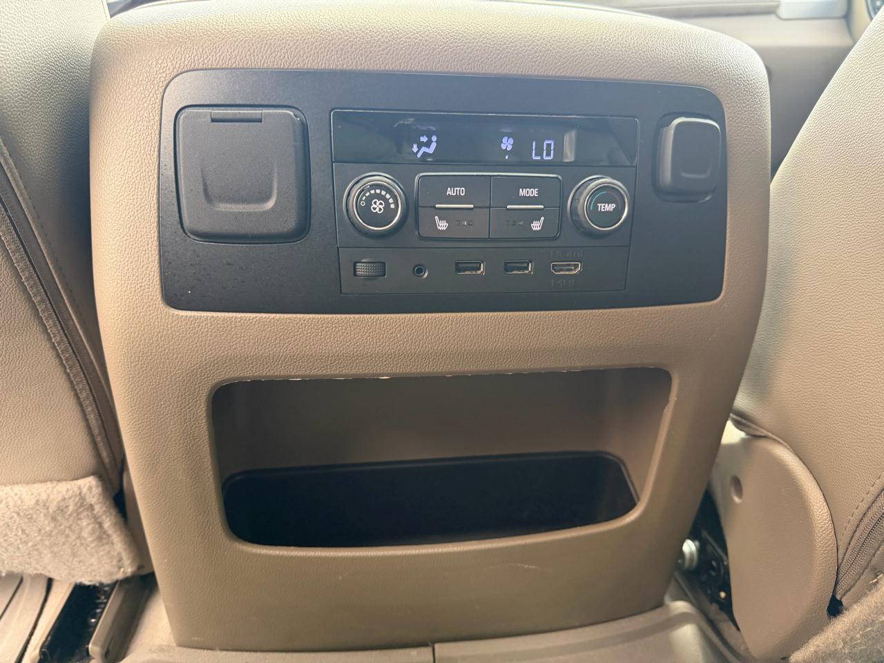 GMC Yukon XL 4WD 4dr SLT 2020