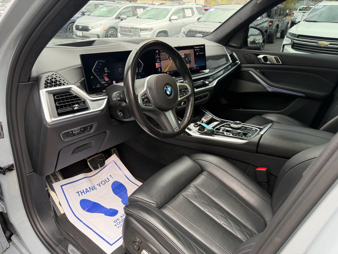 BMW X7  2023