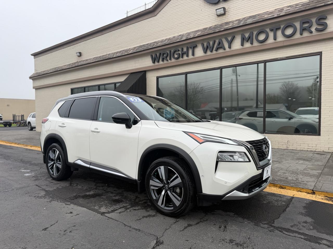 2022 Nissan Rogue AWD PLATINUM