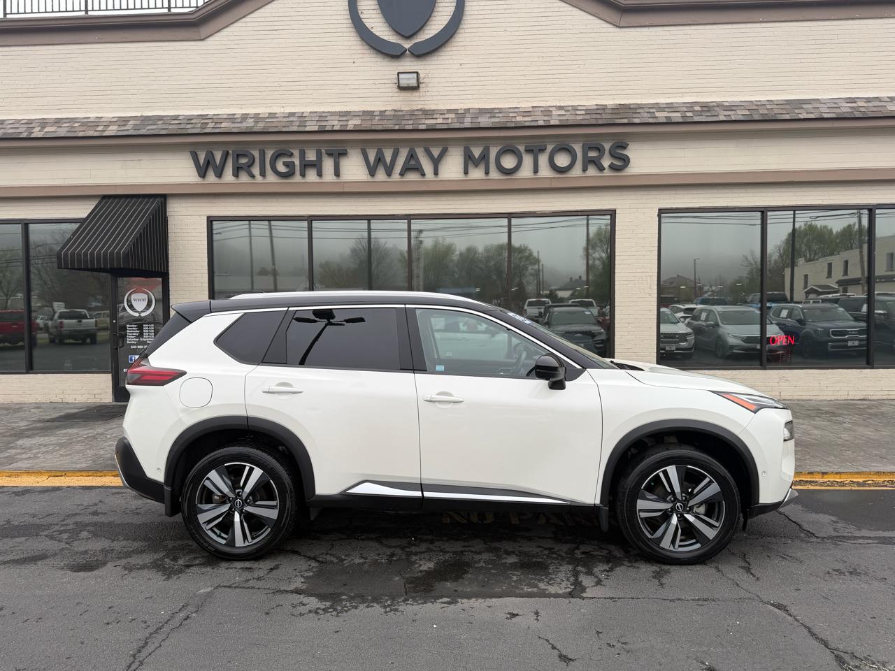 Nissan Rogue AWD Platinum 2022