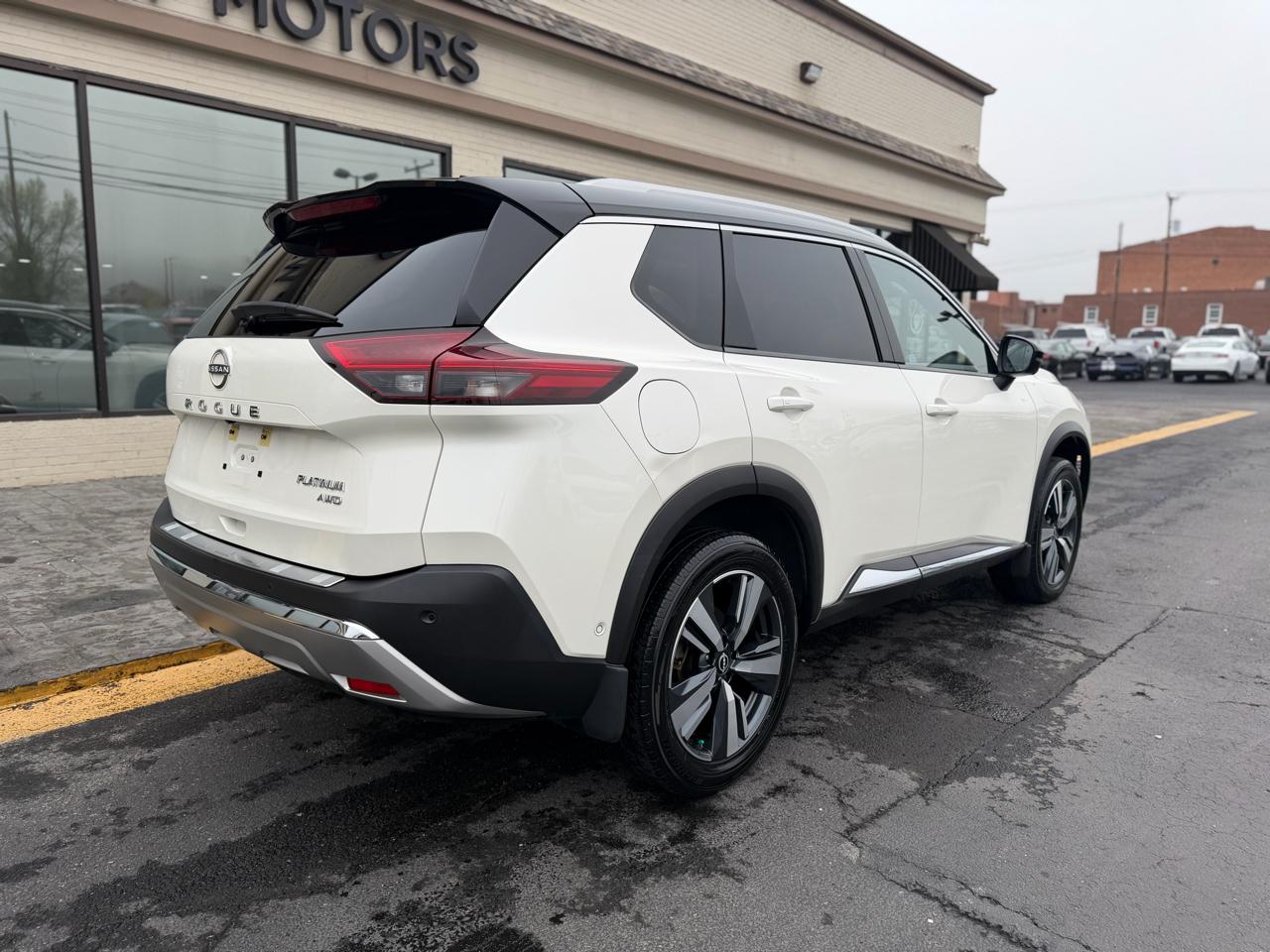 Nissan Rogue AWD Platinum 2022