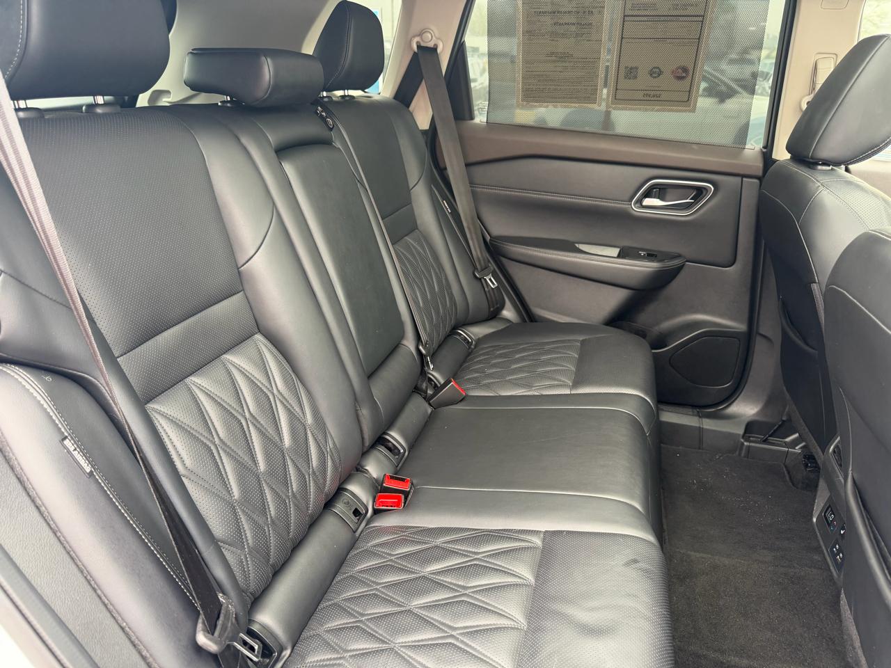 Nissan Rogue AWD Platinum 2022